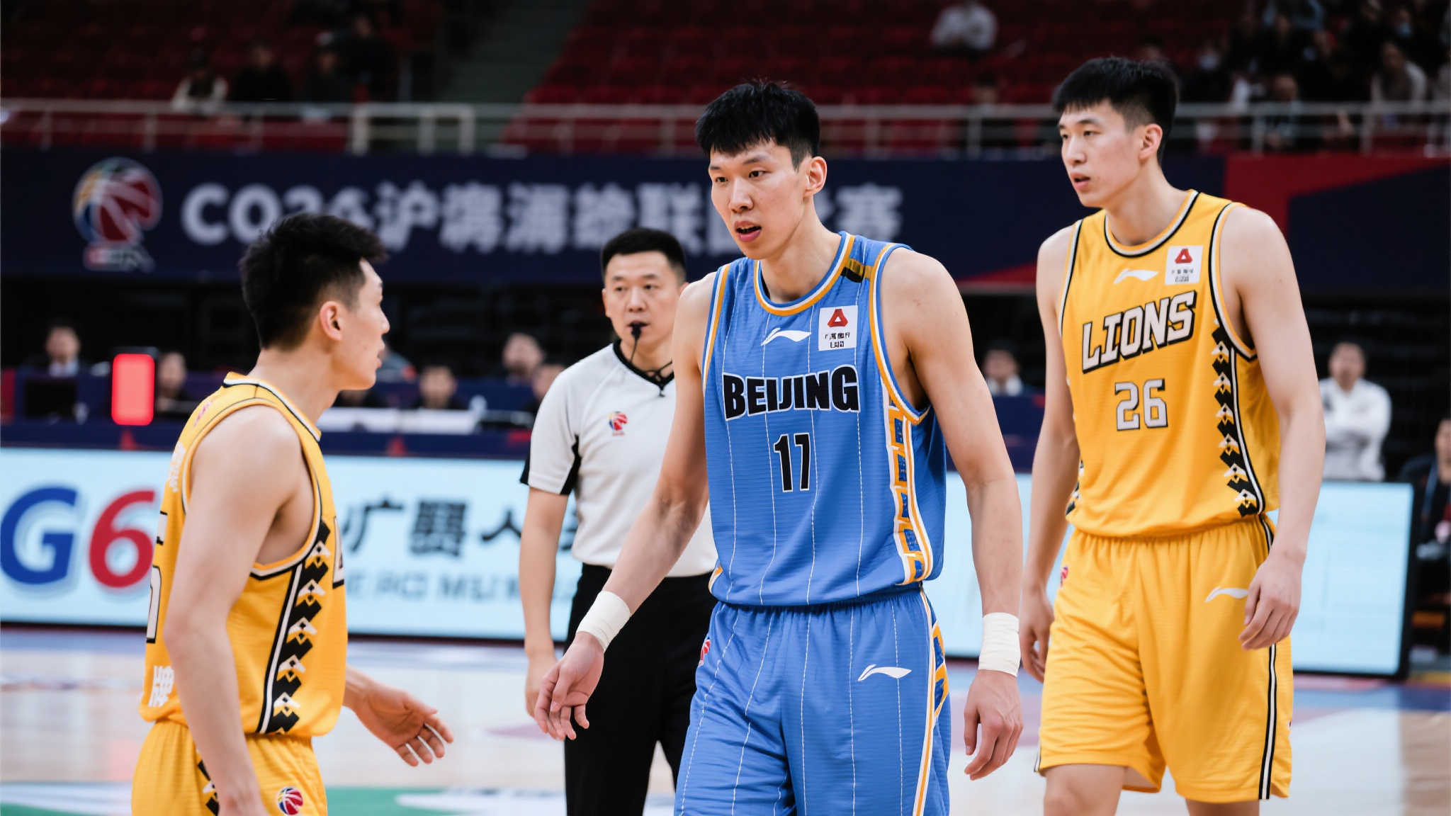 G6京厦对决4大看点!韩国裁判接替本土裁判,翟晓川周琦正面交锋 G6京厦对决4大看点!韩国裁判接替本土裁判,翟晓川周琦正面交锋